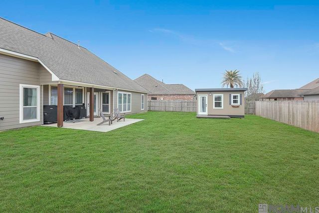 40410 Emmy Ave, Prairieville, LA 70769