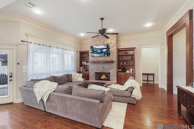 40410 Emmy Ave, Prairieville, LA 70769