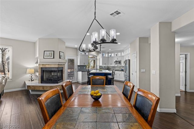 284 Seal Court, Henderson, NV 89074