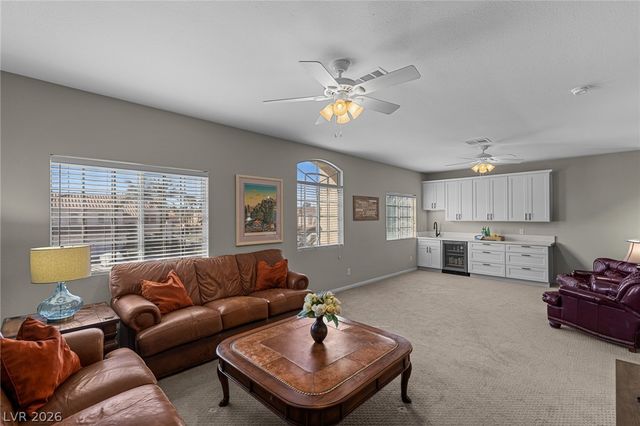 284 Seal Court, Henderson, NV 89074