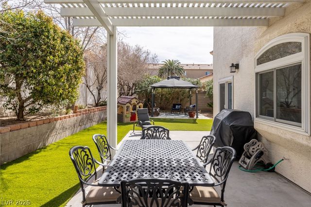 284 Seal Court, Henderson, NV 89074