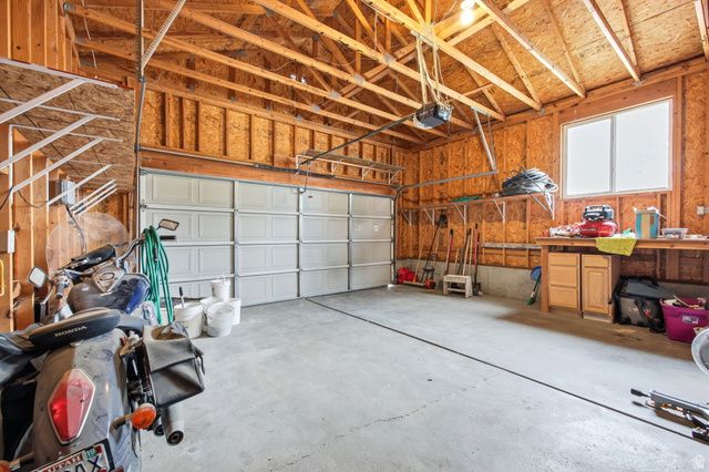 7487 W OLIVE BROOK DR, Magna, UT 84044