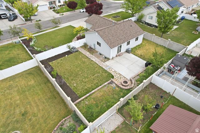 7487 W OLIVE BROOK DR, Magna, UT 84044