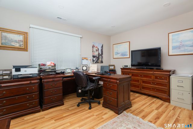 316 Lansdowne 316, Westport, CT 06880