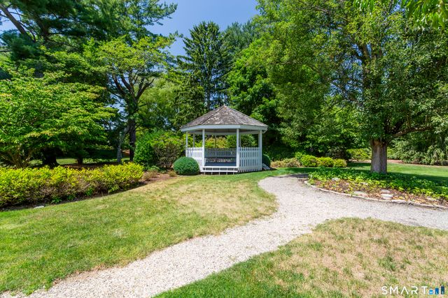 316 Lansdowne 316, Westport, CT 06880