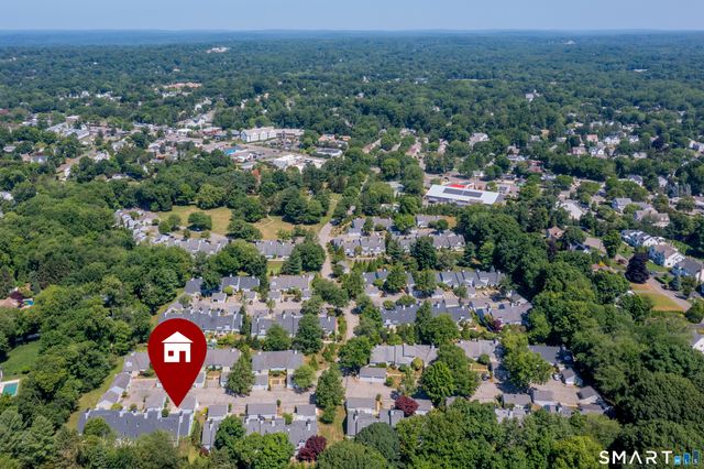 316 Lansdowne 316, Westport, CT 06880