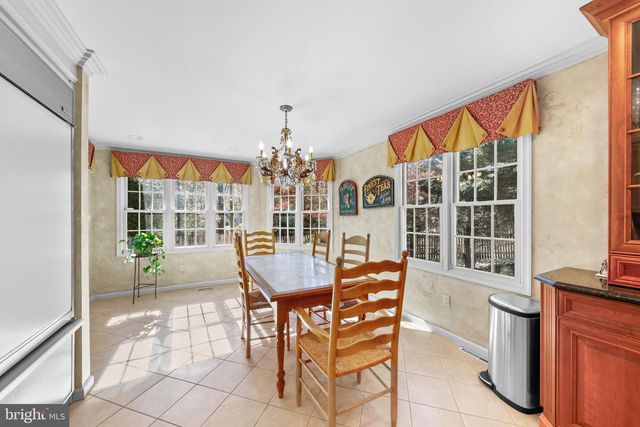 8 GLENPERTH LN, Cherry Hill, NJ 08003