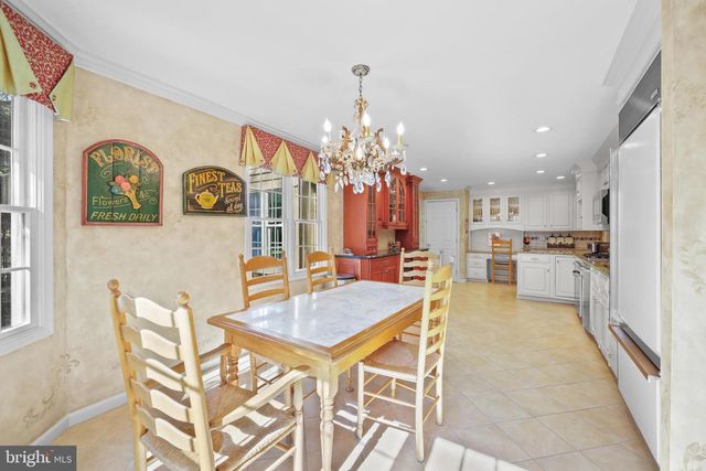 8 GLENPERTH LN, Cherry Hill, NJ 08003