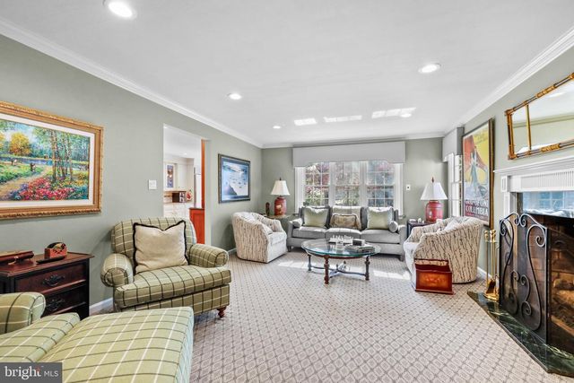 8 GLENPERTH LN, Cherry Hill, NJ 08003