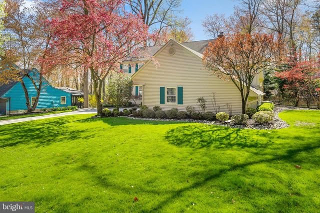 8 GLENPERTH LN, Cherry Hill, NJ 08003