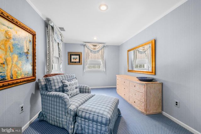 8 GLENPERTH LN, Cherry Hill, NJ 08003