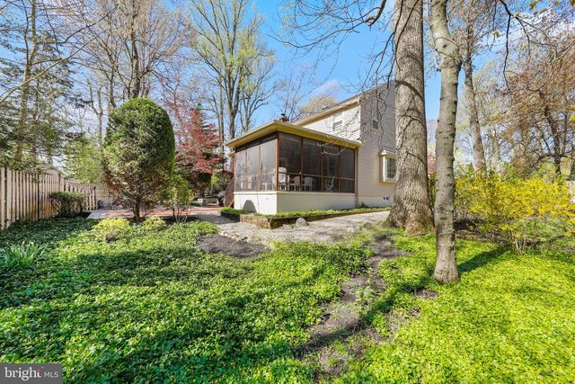 8 GLENPERTH LN, Cherry Hill, NJ 08003