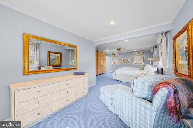 8 GLENPERTH LN, Cherry Hill, NJ 08003