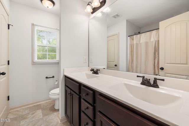 329 Chamberlain Drive, Clayton, NC 27527