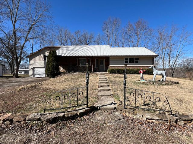 4531 Bado Road, Cabool, MO 65689