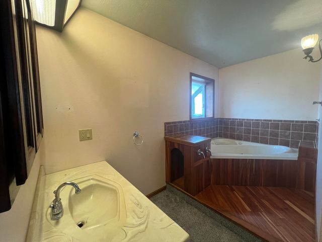 4531 Bado Road, Cabool, MO 65689