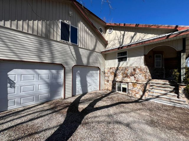 4531 Bado Road, Cabool, MO 65689