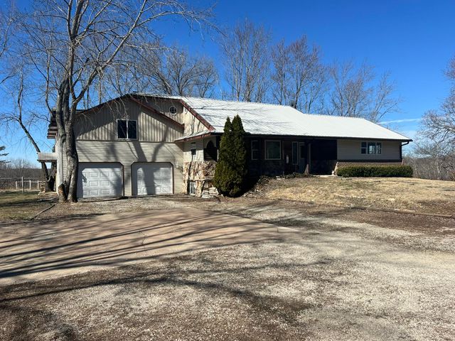 4531 Bado Road, Cabool, MO 65689