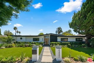 23442 Burbank Boulevard, Woodland Hills, CA 91367