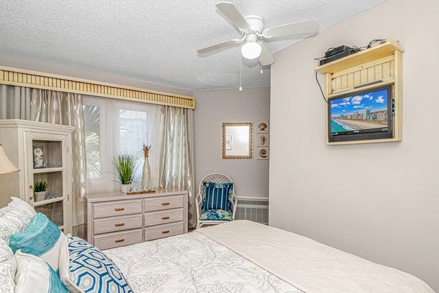 1100 Possum Trot Rd Apt H136, North Myrtle Beach, SC 29582