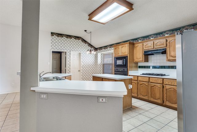 536 Hidden Oak Lane, Rockwall, TX 75087