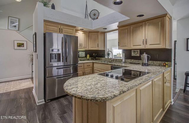 255 Chatuga Way, Loudon, TN 37774