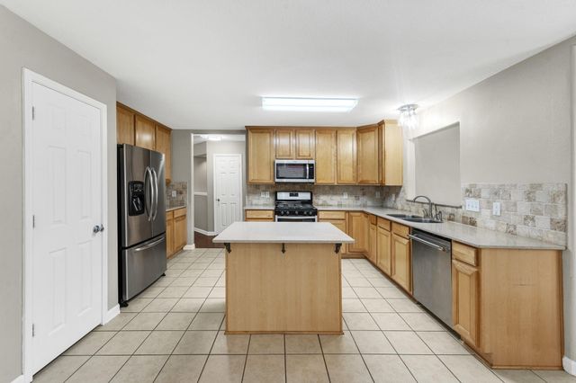 5123 Forest Sage Lane, Katy, TX 77494