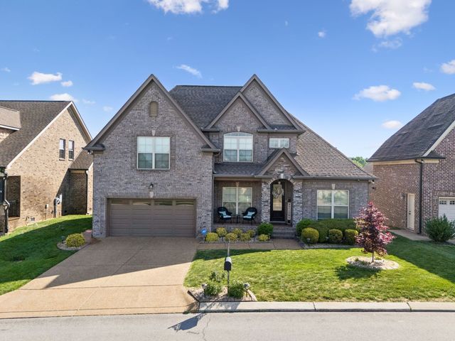 608 Southshore Pt, Mount Juliet, TN 37122