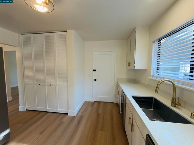 305 Coronado St, El Cerrito, CA 94530