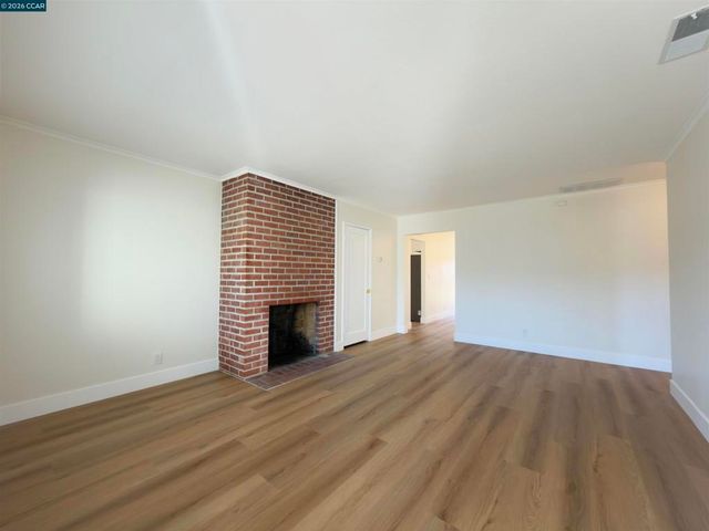 305 Coronado St, El Cerrito, CA 94530