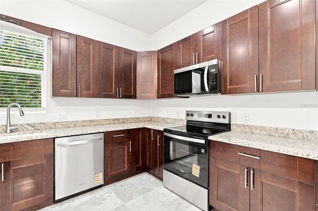 1853 DELLA DRIVE, Naples, FL 34117