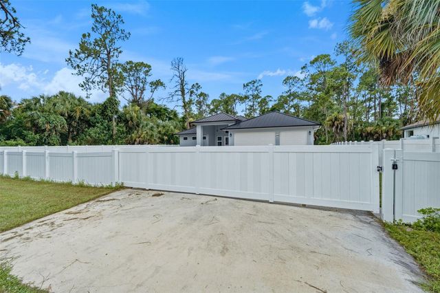 1853 DELLA DRIVE, Naples, FL 34117
