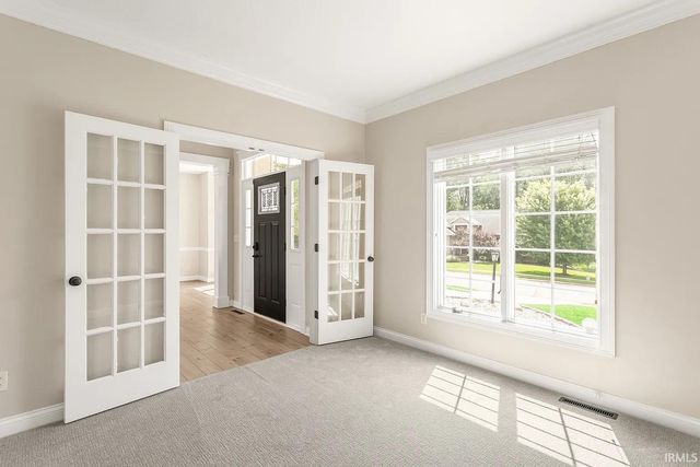 54219 Stonebridge Drive, Elkhart, IN 46514