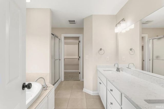 54219 Stonebridge Drive, Elkhart, IN 46514