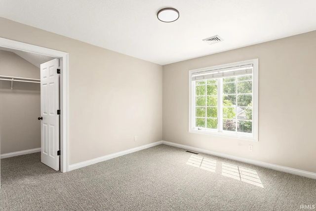 54219 Stonebridge Drive, Elkhart, IN 46514