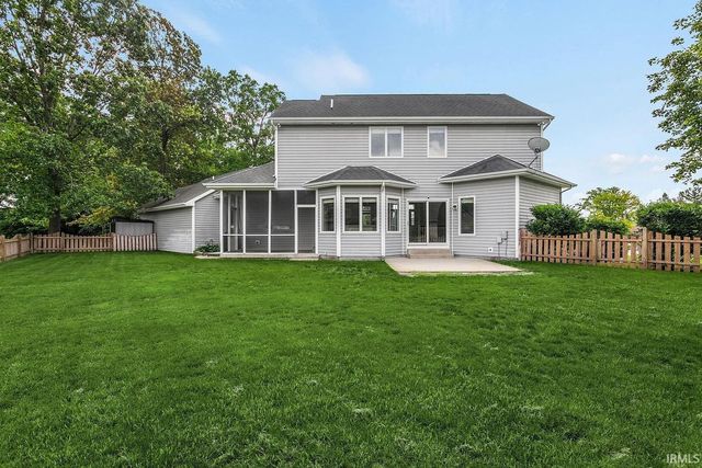54219 Stonebridge Drive, Elkhart, IN 46514