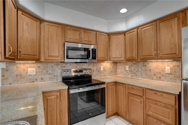 4009 Camas Court, Las Vegas, NV 89103