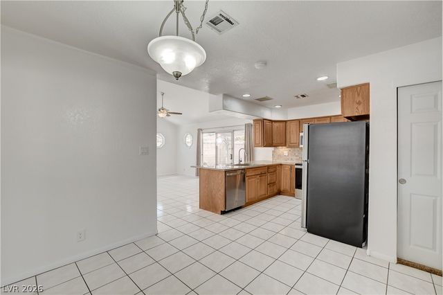4009 Camas Court, Las Vegas, NV 89103