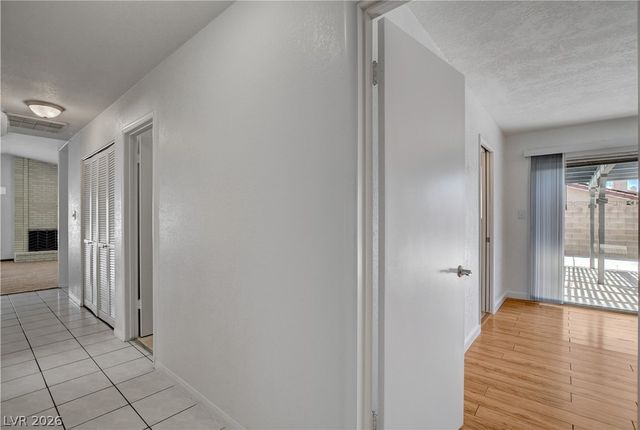 4009 Camas Court, Las Vegas, NV 89103
