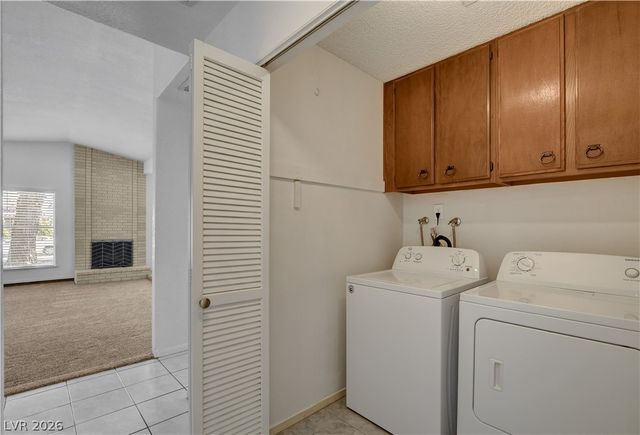 4009 Camas Court, Las Vegas, NV 89103