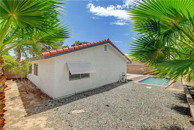 4009 Camas Court, Las Vegas, NV 89103