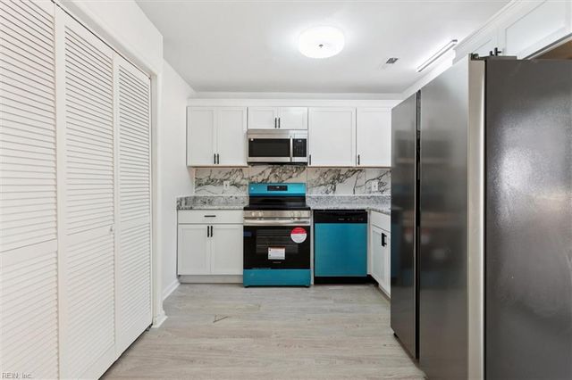 427 Bryan CT, Newport News, VA 23606