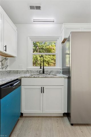 427 Bryan CT, Newport News, VA 23606