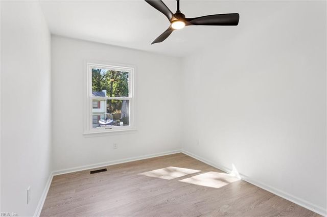 427 Bryan CT, Newport News, VA 23606