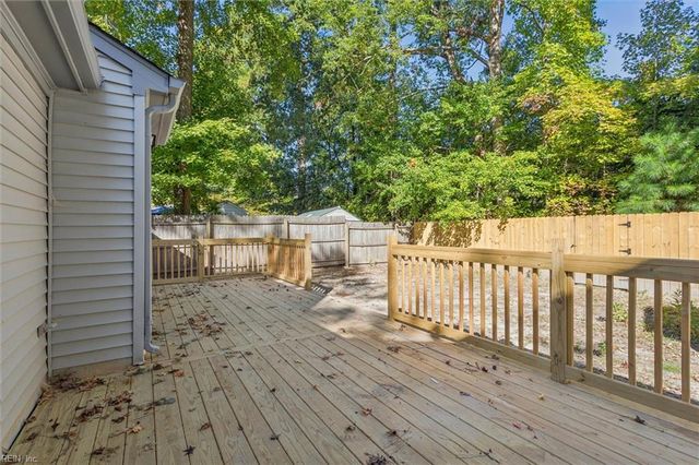 427 Bryan CT, Newport News, VA 23606
