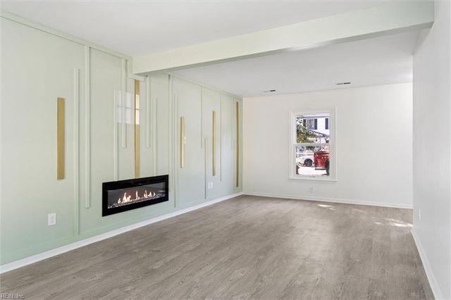 427 Bryan CT, Newport News, VA 23606