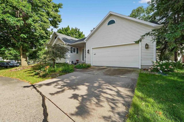 754 Sky Ridge Drive, Madison, WI 53719