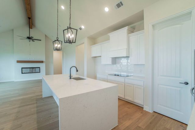 430 Harvest Time Lane, Venus, TX 76084