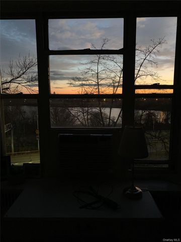 113-14 72nd Road 3D, Forest Hills, NY 11375