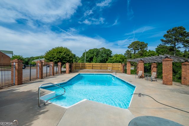 2165 Milledge Ave, Athens, GA 30605